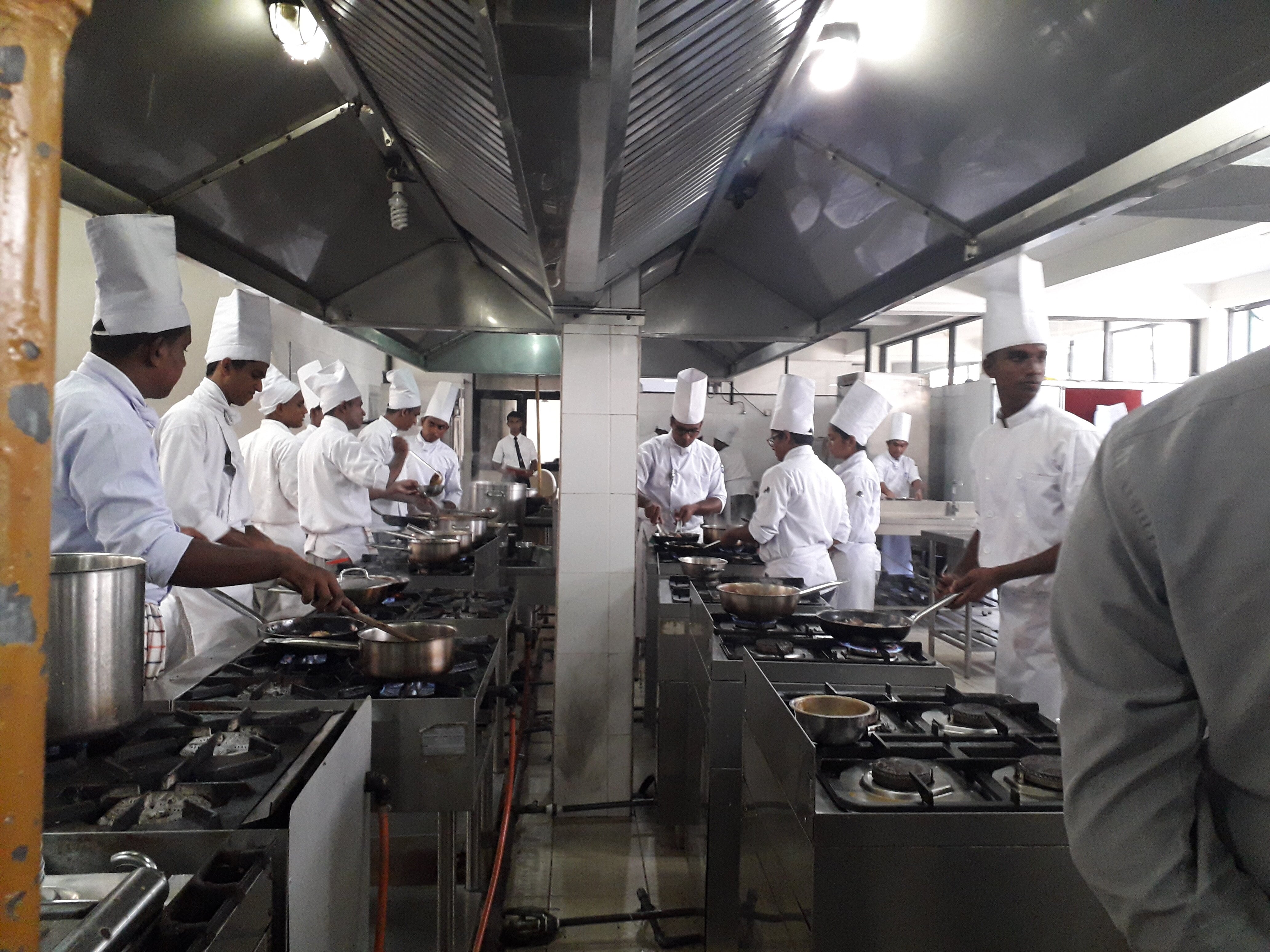  Workshop on Table Manners 